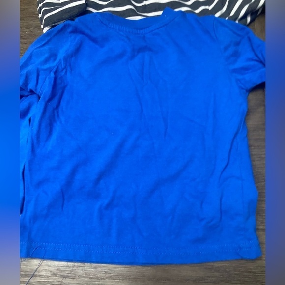 Lot of 3 boys long sleeve shirts size 5-6. Tommy Bahama button down fleece 2 tee - Picture 4 of 9